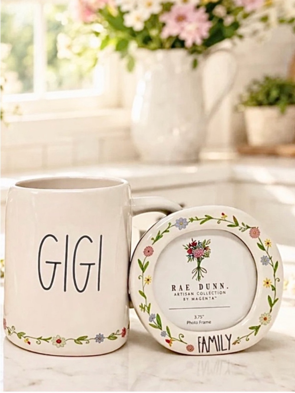 🆕-Rae Dunn- Floral "GIGI" Coffee Mug & Matching "FAMILY" Picture Frame Set